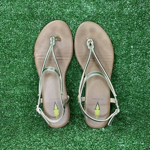 Volatile Womens Sandals Size 8 Thong Slingback Metallic Silver Snake Skin Shoes - Picture 8 of 10